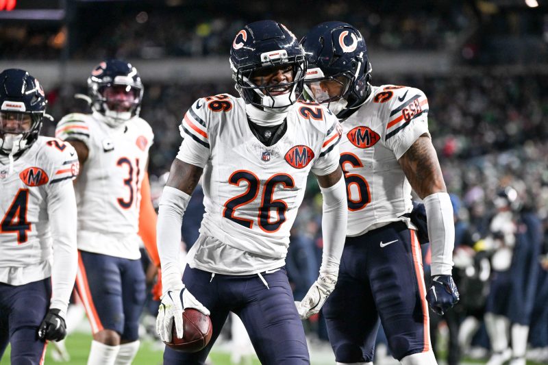 Winners, losers from Bears-Eagles, as even the tush push failed
